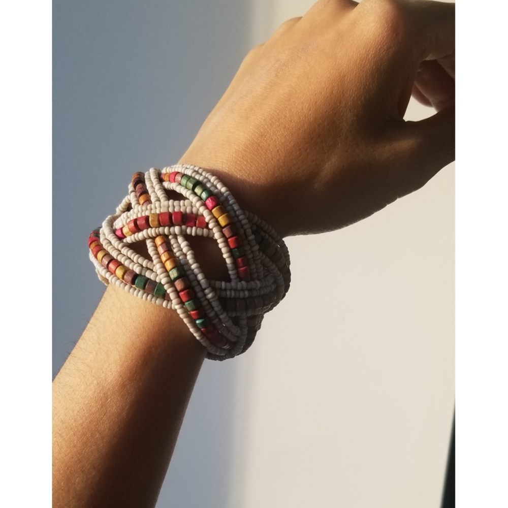 Stunning vintage beaded bracelet